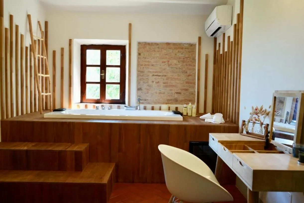 Podere San Giorgio Palaia Farm stay
